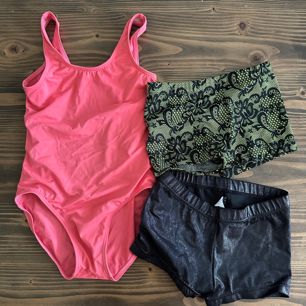 Set of 3 Girls Balera Dancewear Set IC Pink Leotard + Black & Green Shorts